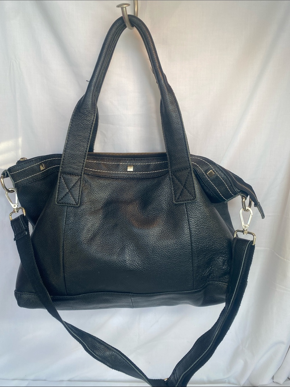Women's Black Leather Shoulder Bag with Detachable Strap